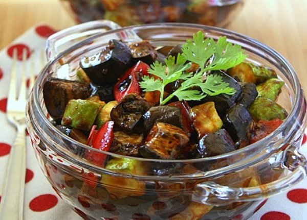 Полезные и вкусные салаты из баклажанов. 14357.jpeg Полезные и вкусные салаты из баклажанов. 14357.jpeg